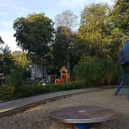 Louisa - Liegestuhl 45 *